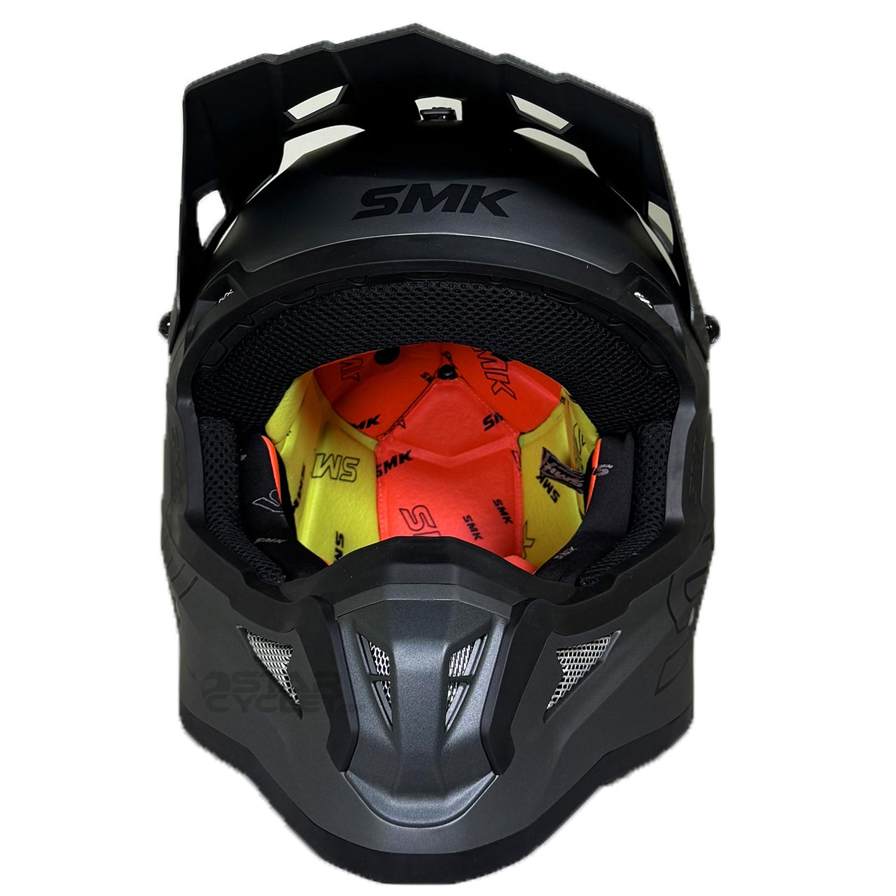 SMK-ALLTERRA-MADA620-1
